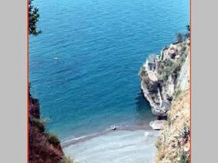 Dimora Carlo Iii 2* Vietri